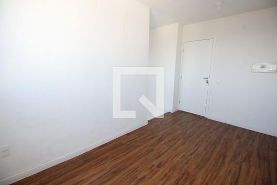 Sala de apartamento para alugar com 2 quartos, 42m² em Jardim do Lago, Osasco