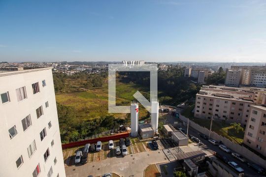 Vista da Sala de apartamento para alugar com 2 quartos, 42m² em Jardim do Lago, Osasco