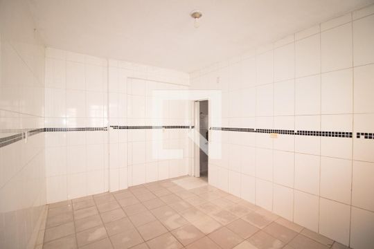Cozinha de casa para alugar com 2 quartos, 60m² em Jardim Japão, São Paulo