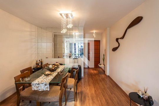 Sala de apartamento à venda com 2 quartos, 92m² em Tijuca, Rio de Janeiro