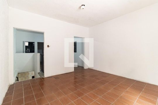 Quarto 1 de casa à venda com 3 quartos, 100m² em Vila Caraguatá, São Paulo