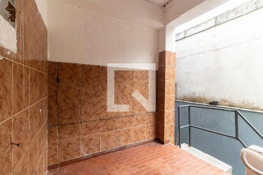 Lavanderia de casa à venda com 3 quartos, 100m² em Vila Caraguatá, São Paulo