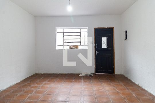 Sala de casa à venda com 3 quartos, 100m² em Vila Caraguatá, São Paulo