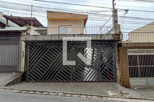 Fachada de casa à venda com 3 quartos, 100m² em Vila Caraguatá, São Paulo