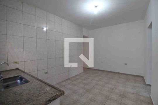 Cozinha de casa para alugar com 2 quartos, 72m² em Jardim Santo Amaro, Sorocaba