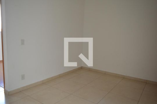 Sala de apartamento à venda com 2 quartos, 43m² em Ch Reunidas St Terezinha, Contagem