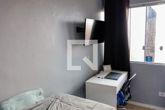 Quarto 2 de casa à venda com 2 quartos, 160m² em Vila Yolanda, Osasco