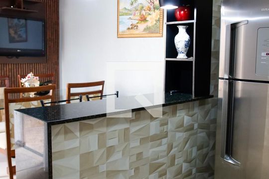 Cozinha de casa à venda com 2 quartos, 160m² em Vila Yolanda, Osasco