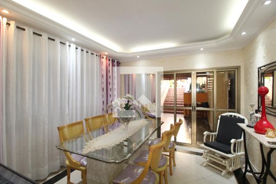 Sala de Jantar de casa à venda com 4 quartos, 400m² em Vila Ré, São Paulo