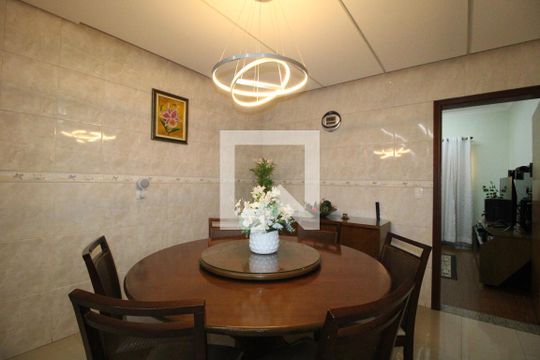 cozinha de casa à venda com 4 quartos, 400m² em Vila Ré, São Paulo