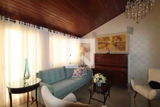 Sala 1 de casa à venda com 4 quartos, 400m² em Vila Ré, São Paulo