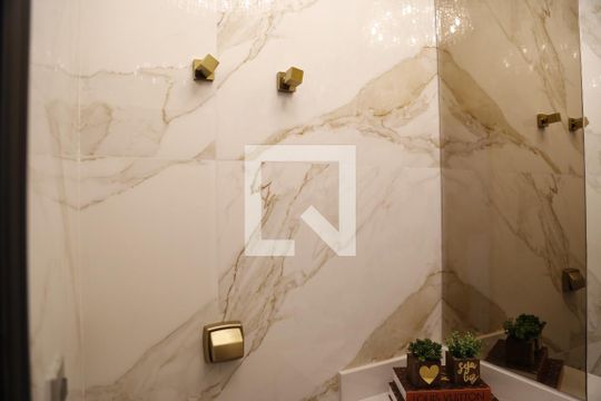 Lavabo de casa de condomínio à venda com 3 quartos, 350m² em City América, São Paulo