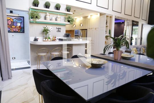 Sala de Jantar de casa de condomínio à venda com 3 quartos, 350m² em City América, São Paulo