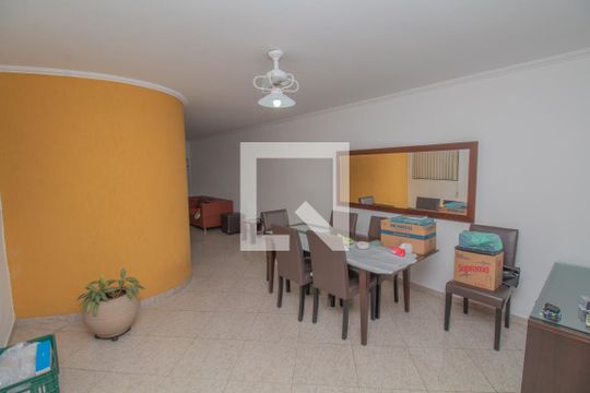 Sala de casa para alugar com 3 quartos, 250m² em Vila Formosa, São Paulo