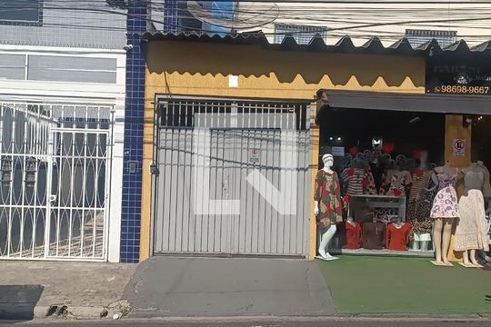 Fachada de casa para alugar com 3 quartos, 250m² em Vila Formosa, São Paulo