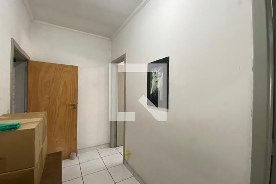 Corredor de casa à venda com 2 quartos, 120m² em Vila Leme, São Paulo