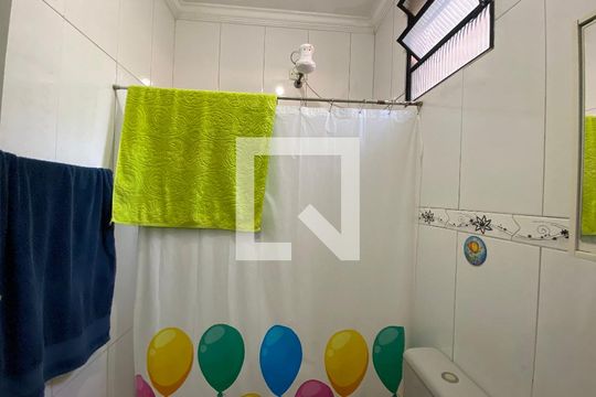 Banheiro de casa à venda com 2 quartos, 120m² em Vila Leme, São Paulo