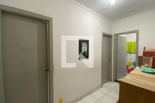 Corredor de casa à venda com 2 quartos, 120m² em Vila Leme, São Paulo