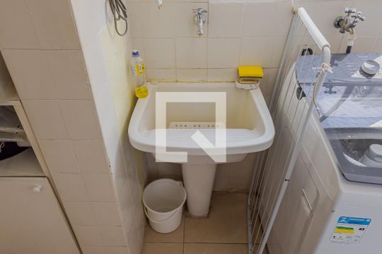 Área de Serviço de apartamento à venda com 3 quartos, 140m² em Pinheiros, São Paulo