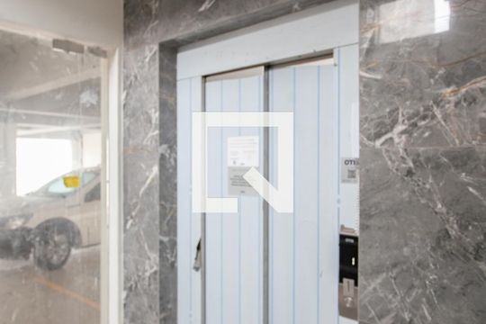 Apartamento à venda com 2 quartos, 45m² em Candelária, Belo Horizonte