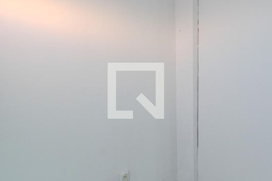 Quarto 1 de casa para alugar com 2 quartos, 55m² em Vila São José, Porto Alegre