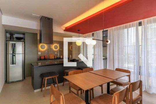 Área comum de apartamento para alugar com 2 quartos, 69m² em Jardim das Acácias, São Paulo