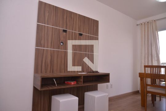Sala de apartamento para alugar com 2 quartos, 54m² em Vila Príncipe de Gales, Santo André