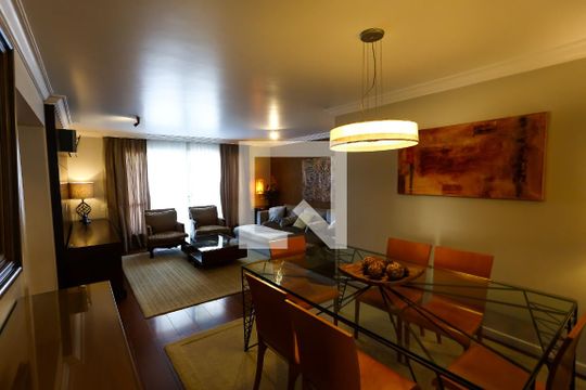 Sala de apartamento à venda com 3 quartos, 157m² em Real Parque, São Paulo