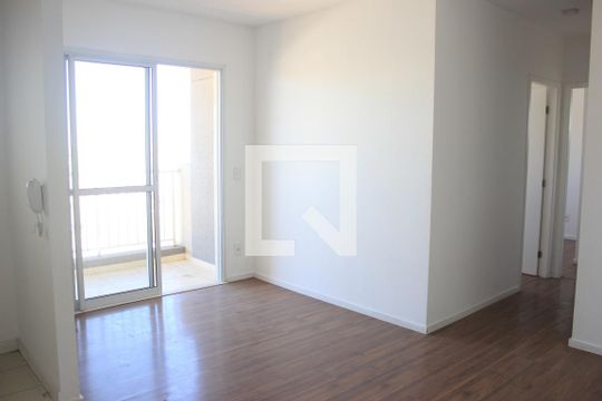 Apartamento à venda com 2 quartos, 55m² em Vila Galvão, Guarulhos