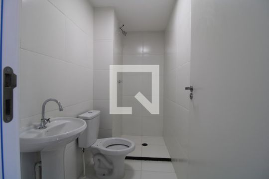 Banheiro de apartamento à venda com 2 quartos, 33m² em Jardim Prudência, São Paulo