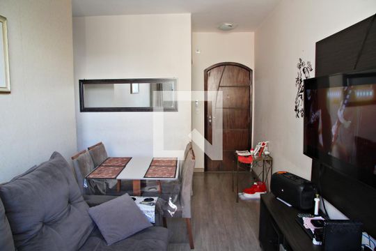 Apartamento à venda com 2 quartos, 70m² em Vila Leonor, Guarulhos