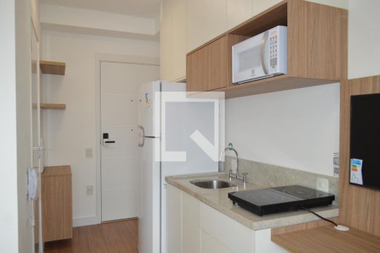 Cozinha de kitnet/studio à venda com 1 quarto, 19m² em Ipiranga, São Paulo