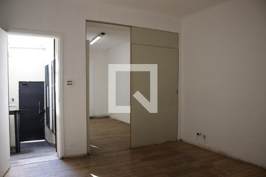 Entrada e Hall da Casa de casa à venda com 3 quartos, 174m² em Jardim Paulista, São Paulo