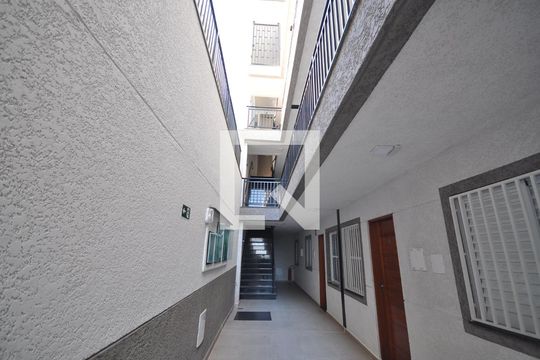 Área comum de apartamento para alugar com 1 quarto, 26m² em Vila Nivi, São Paulo