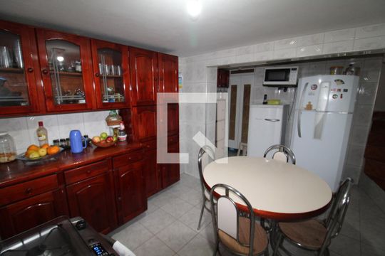 Cozinha de casa à venda com 2 quartos, 80m² em Vila Ester (zona Norte), São Paulo