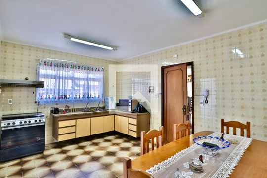 Cozinha de casa à venda com 3 quartos, 210m² em Vila Prudente, São Paulo