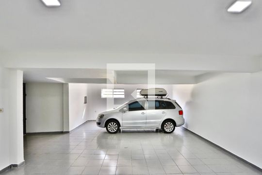 Garagem de casa à venda com 3 quartos, 210m² em Vila Prudente, São Paulo