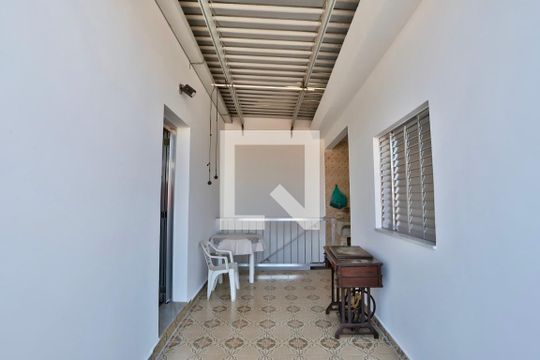 Quintal de casa à venda com 3 quartos, 210m² em Vila Prudente, São Paulo