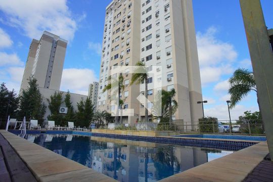 Área comum - Piscina de apartamento à venda com 2 quartos, 63m² em Humaitá, Porto Alegre