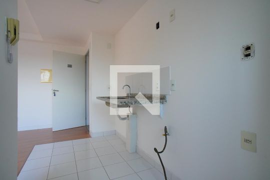 Cozinha de apartamento à venda com 2 quartos, 63m² em Humaitá, Porto Alegre