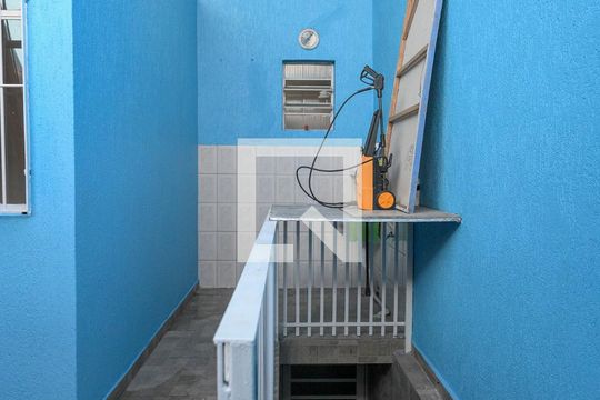 Quitnal de casa para alugar com 2 quartos, 80m² em Vila Moinho Velho, São Paulo