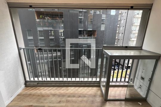 Sacada de kitnet/studio à venda com 1 quarto, 28m² em Sumarezinho, São Paulo