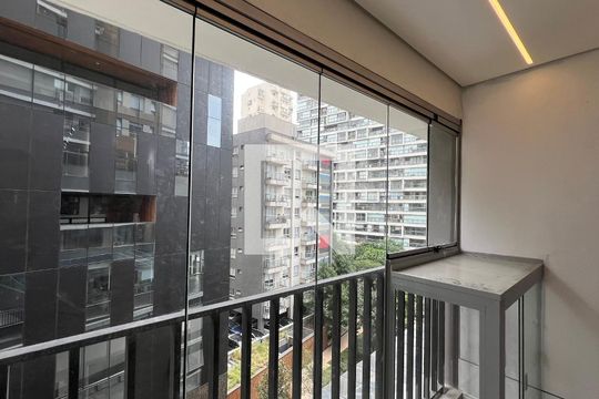 Sacada de kitnet/studio à venda com 1 quarto, 28m² em Sumarezinho, São Paulo