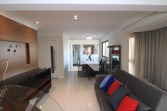 Sala de TV de apartamento para alugar com 3 quartos, 100m² em Vila Carrao, São Paulo
