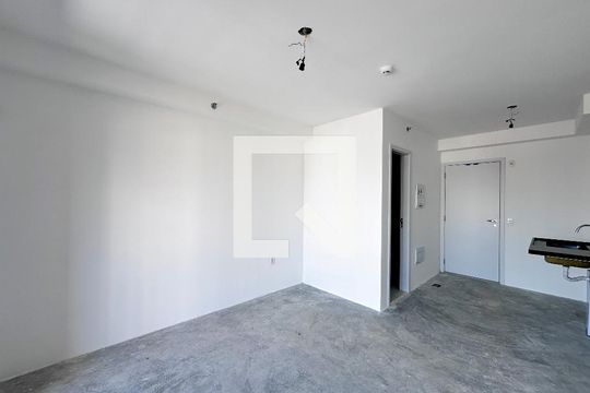 Kitnet/Studio à venda com 1 quarto, 27m² em Santo Amaro, São Paulo