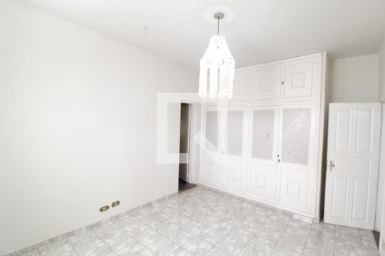 Quarto 3 - Suíte de casa para alugar com 6 quartos, 375m² em Saraiva, Uberlândia