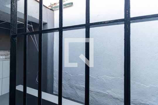 Vista do Quarto de casa para alugar com 1 quarto, 30m² em Jardim Vergueiro (sacomã), São Paulo