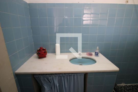 Banheiro de apartamento à venda com 3 quartos, 80m² em Penha, Rio de Janeiro