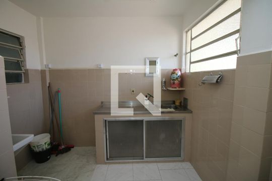 Cozinha de apartamento à venda com 3 quartos, 80m² em Penha, Rio de Janeiro