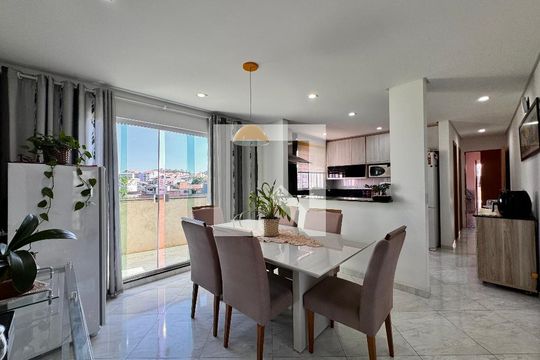 Cozinha de casa à venda com 3 quartos, 270m² em Jardim Alvorada, Santo André
